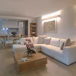 Summer Luxury Adults Only Lägenhet Olbia